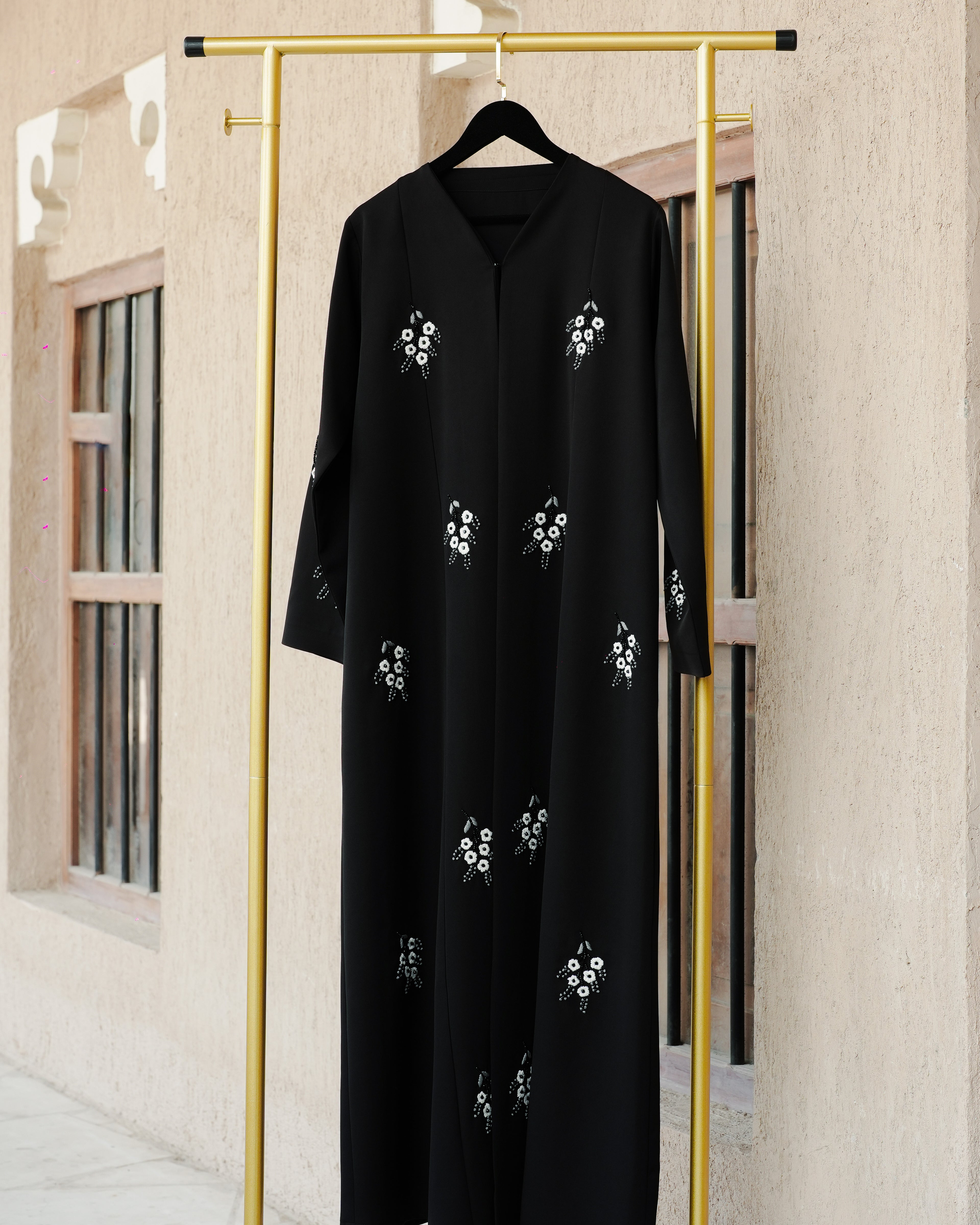 Faye Zahra Abaya