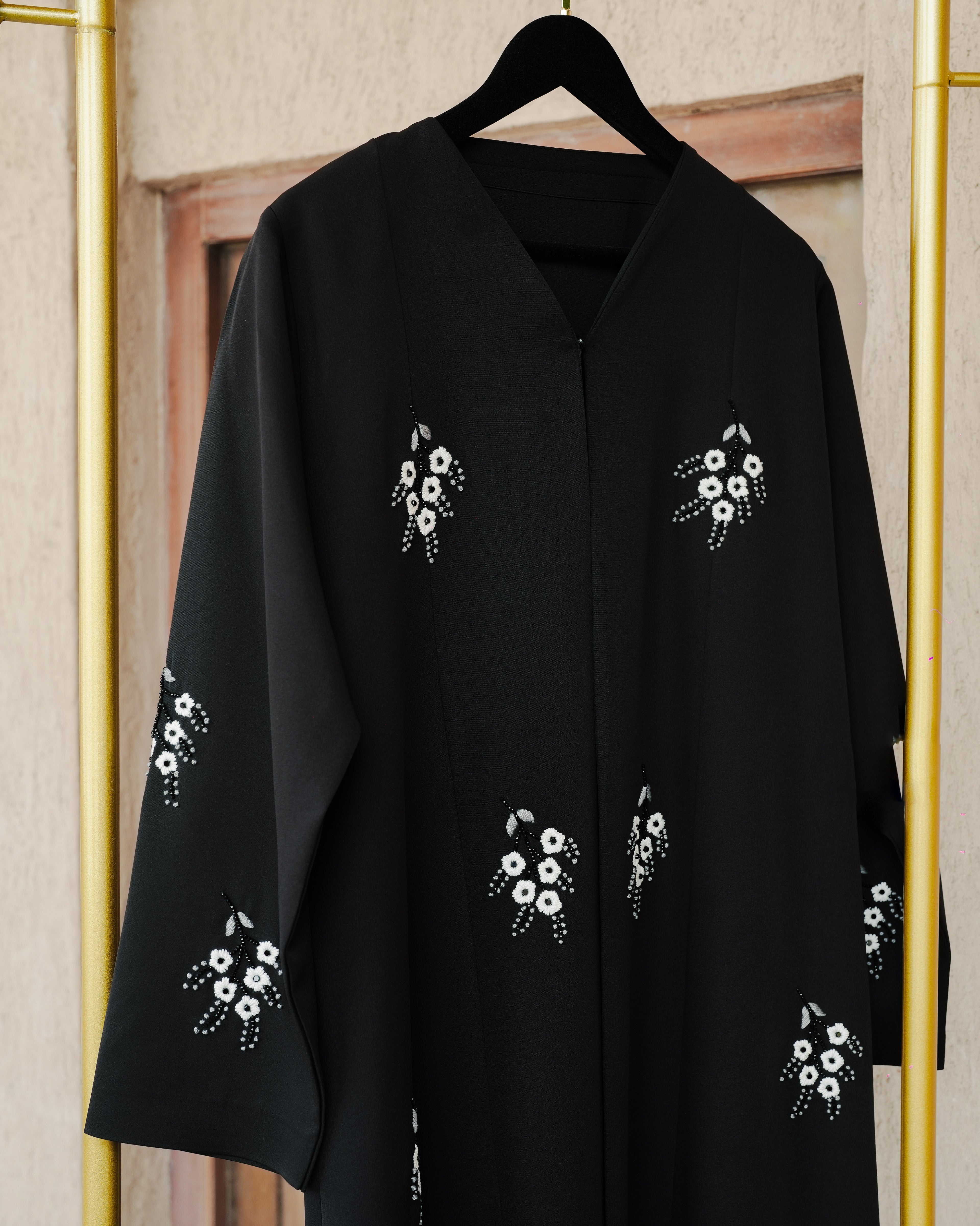 Faye Zahra Abaya